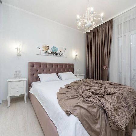 Lux Appartment, Kiev, Comfort Town エクステリア 写真