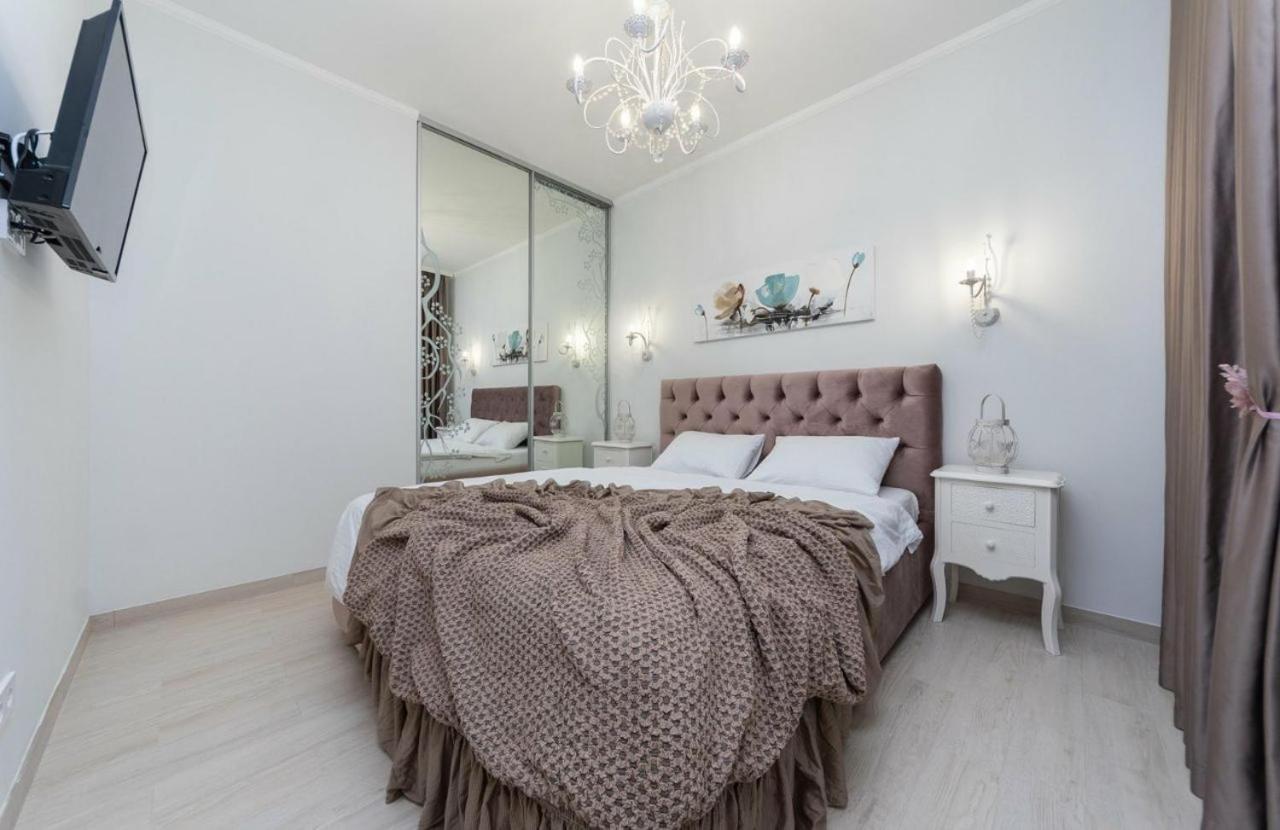 Lux Appartment, Kiev, Comfort Town エクステリア 写真